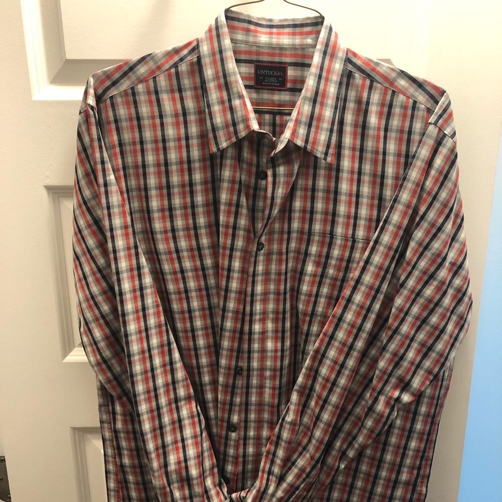 UNTUCKit Long sleeve shirt.